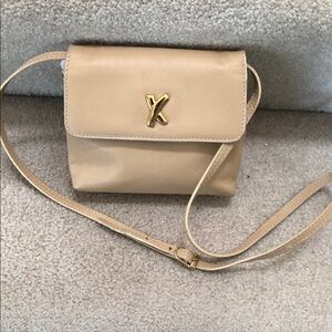 Cute little Paloma Picasso crossbody